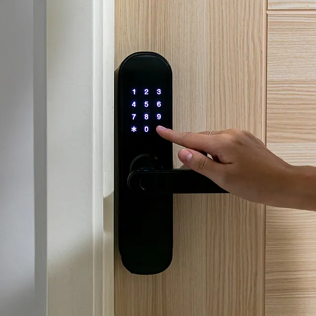 Adgangskontrol på dørhåndtag